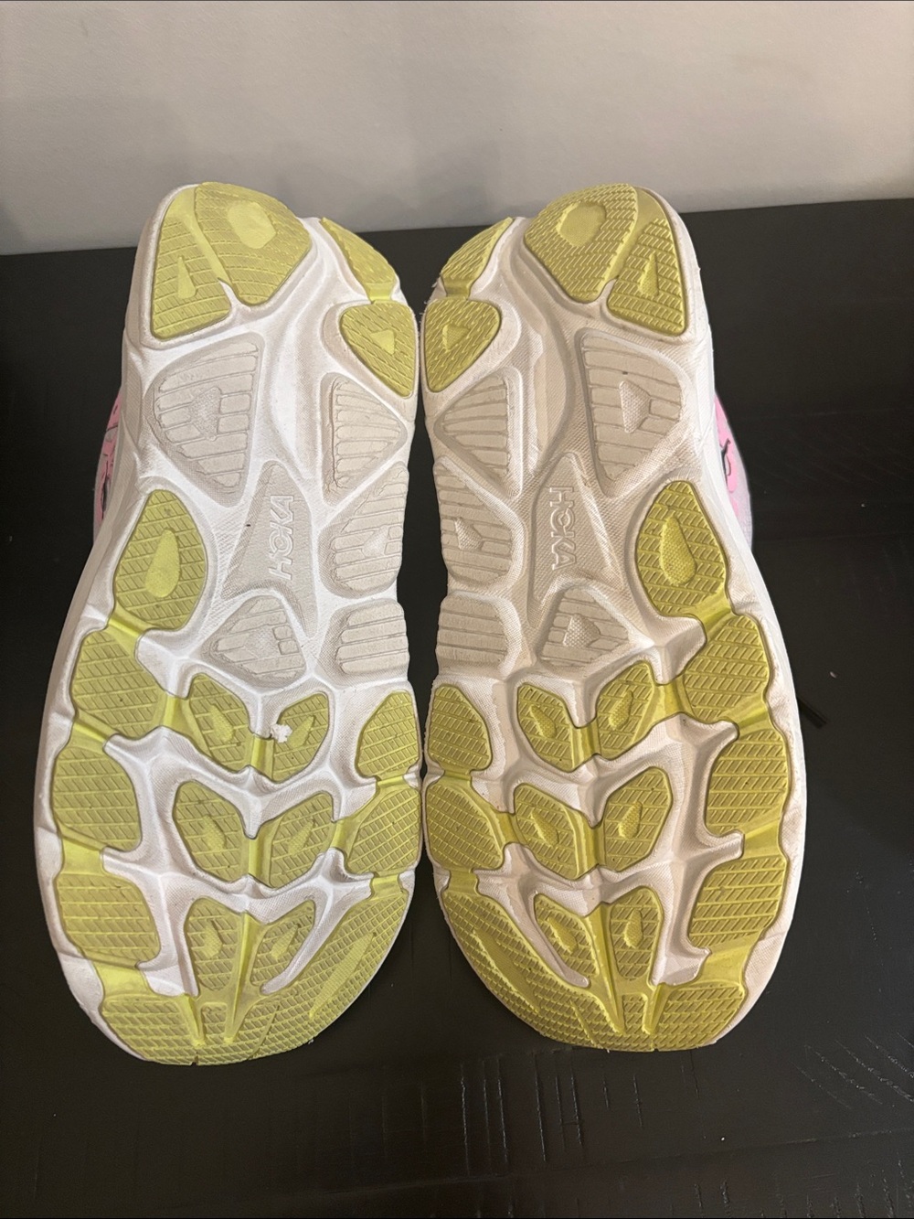 Hoka sneakers - Picture 6 of 6